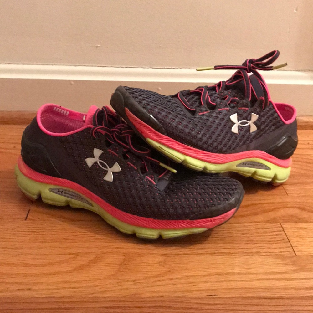 Under Armour Sneakers